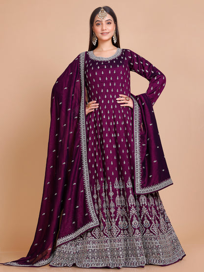 Veda Gown With Dupatta