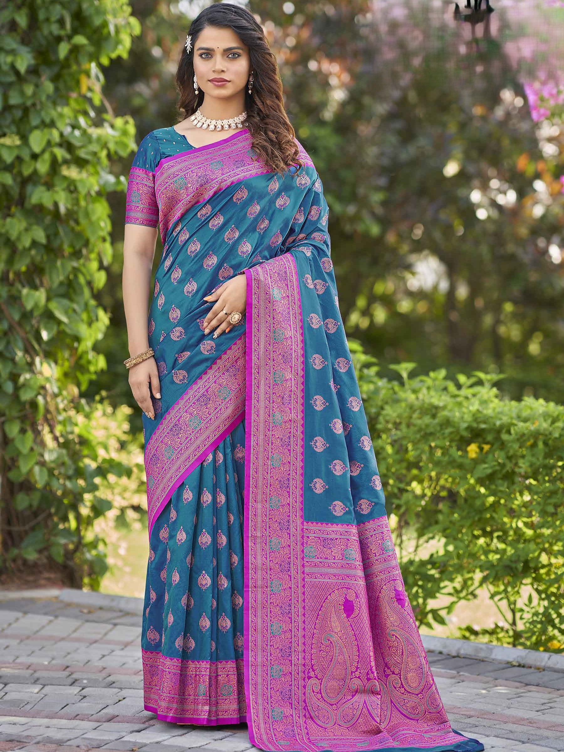 Stuti Saree