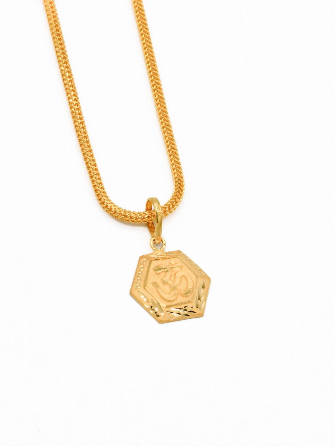 22ct Gold Om Pendant