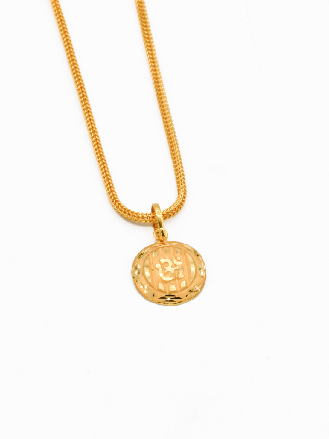 22ct Gold Om Pendant