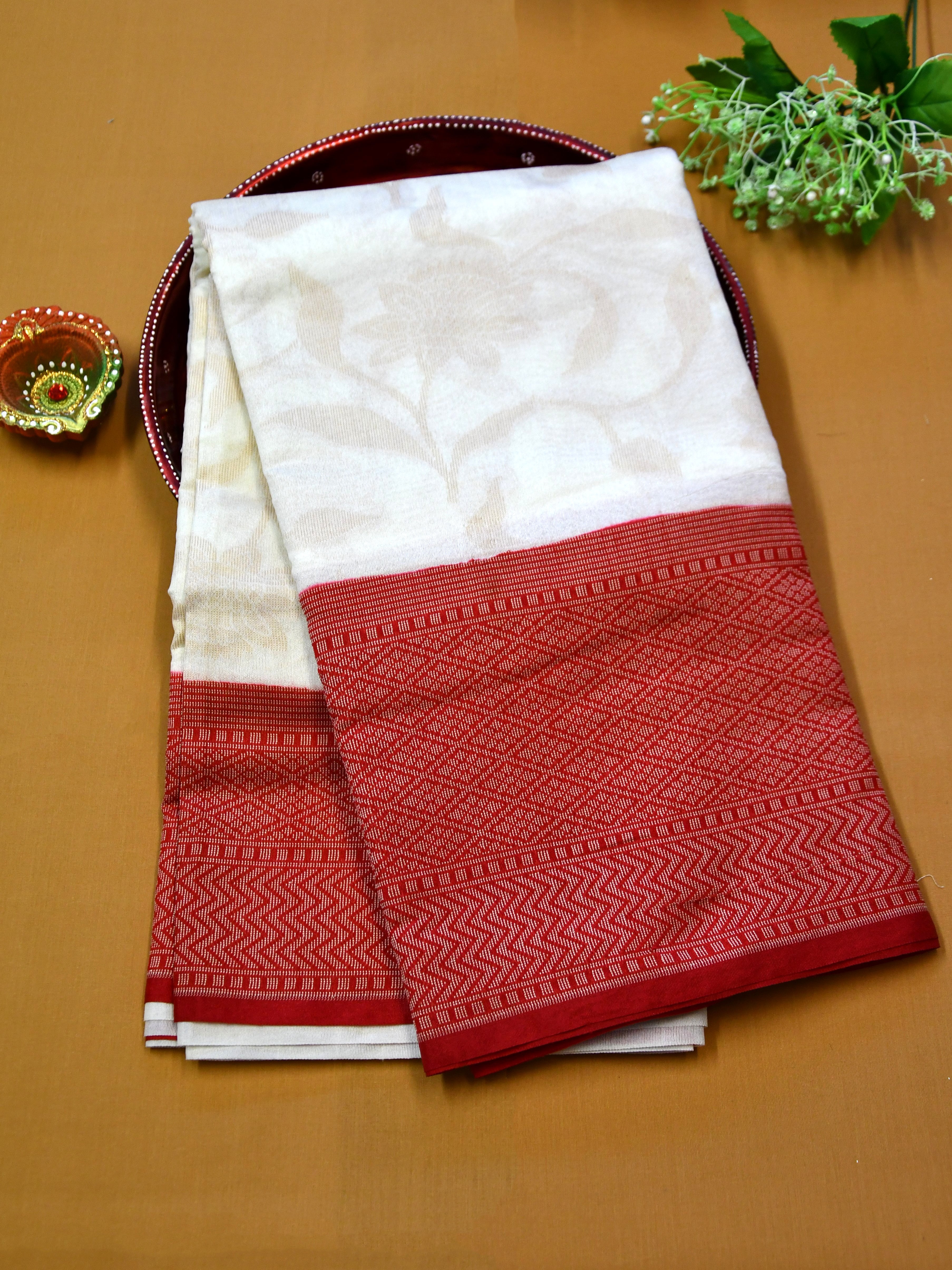 Ruhani Saree