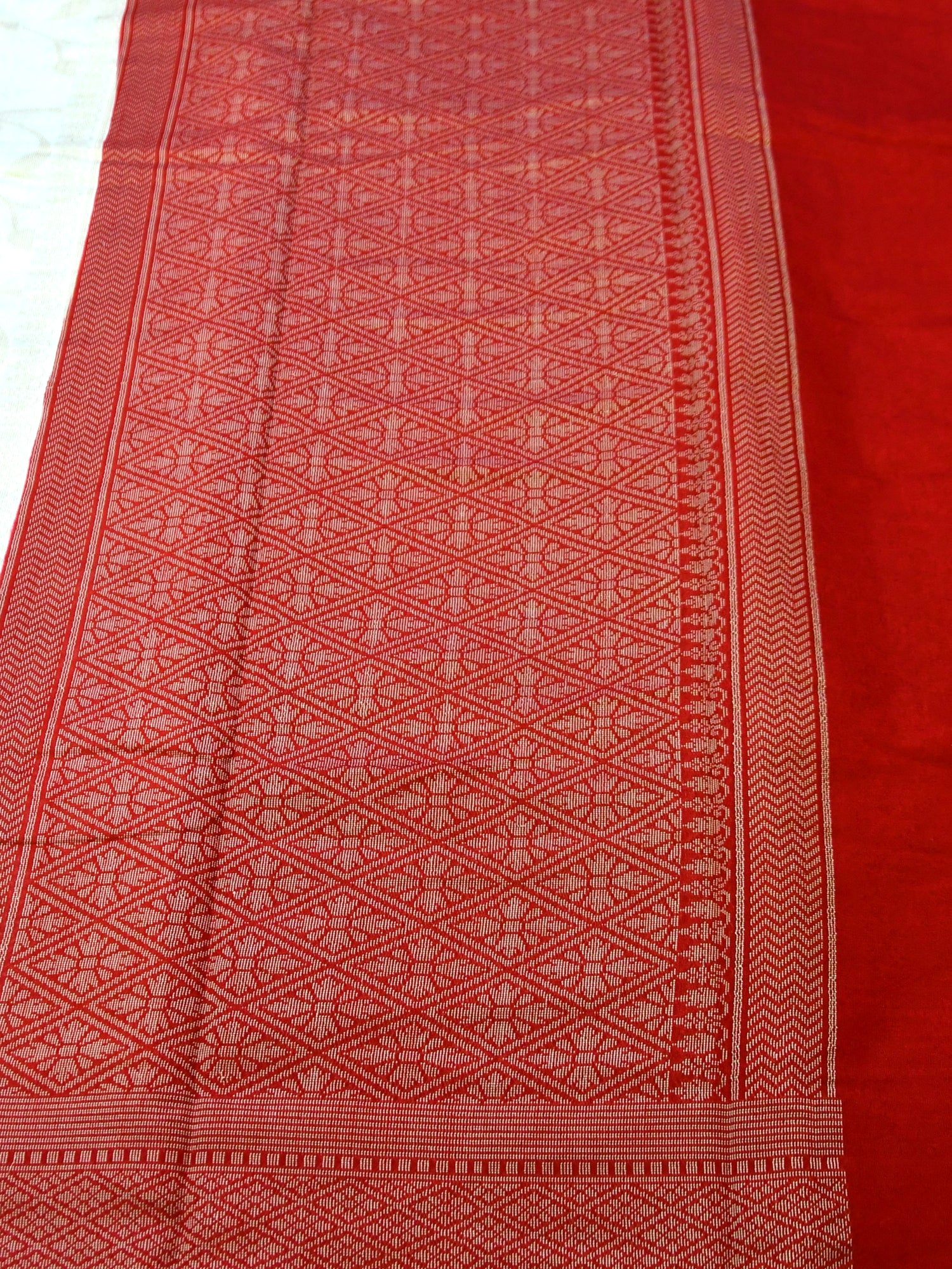 Ruhani Saree