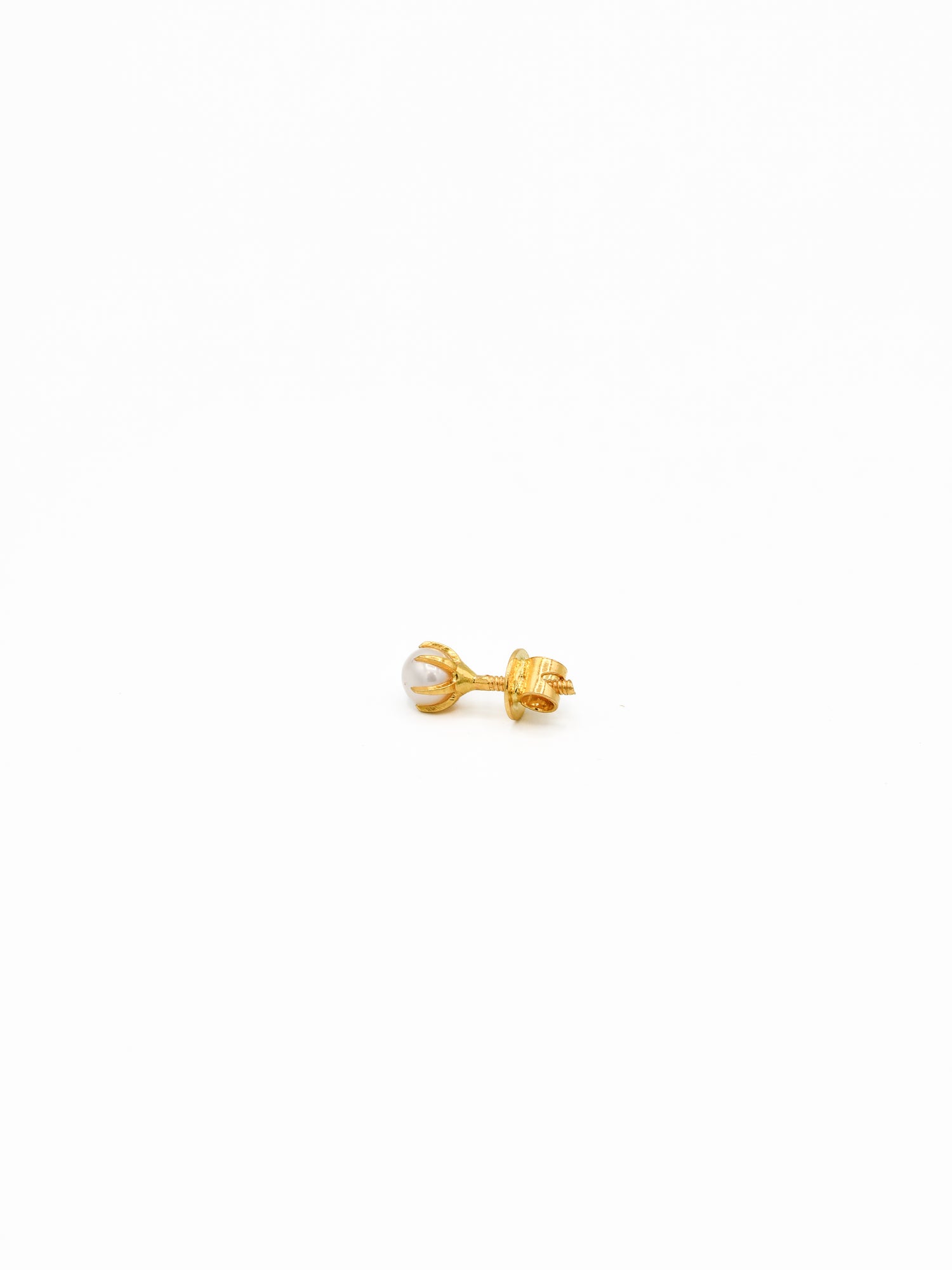 22ct Gold Pearl Stud Earrings