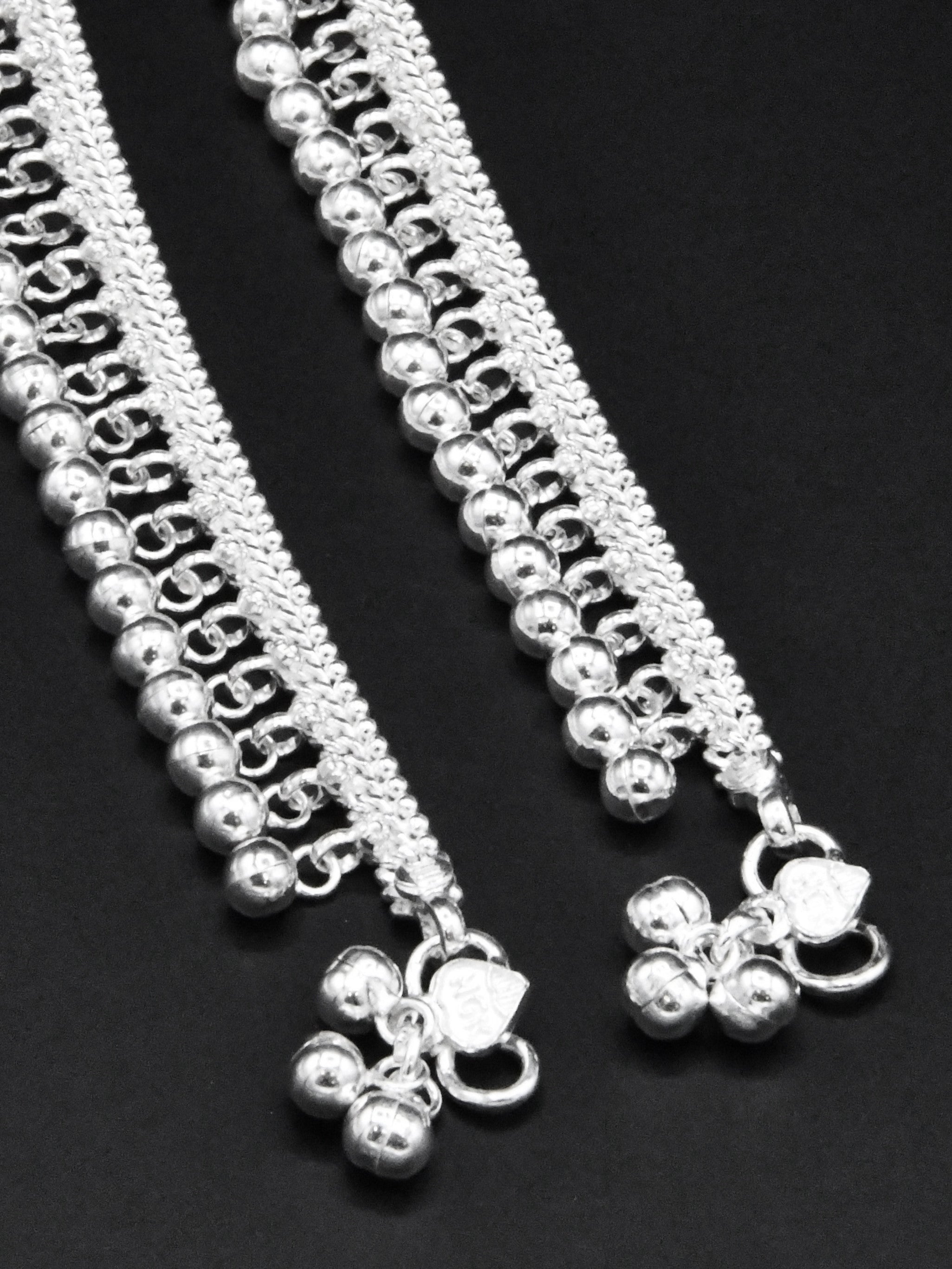 Baby hot sale silver anklets