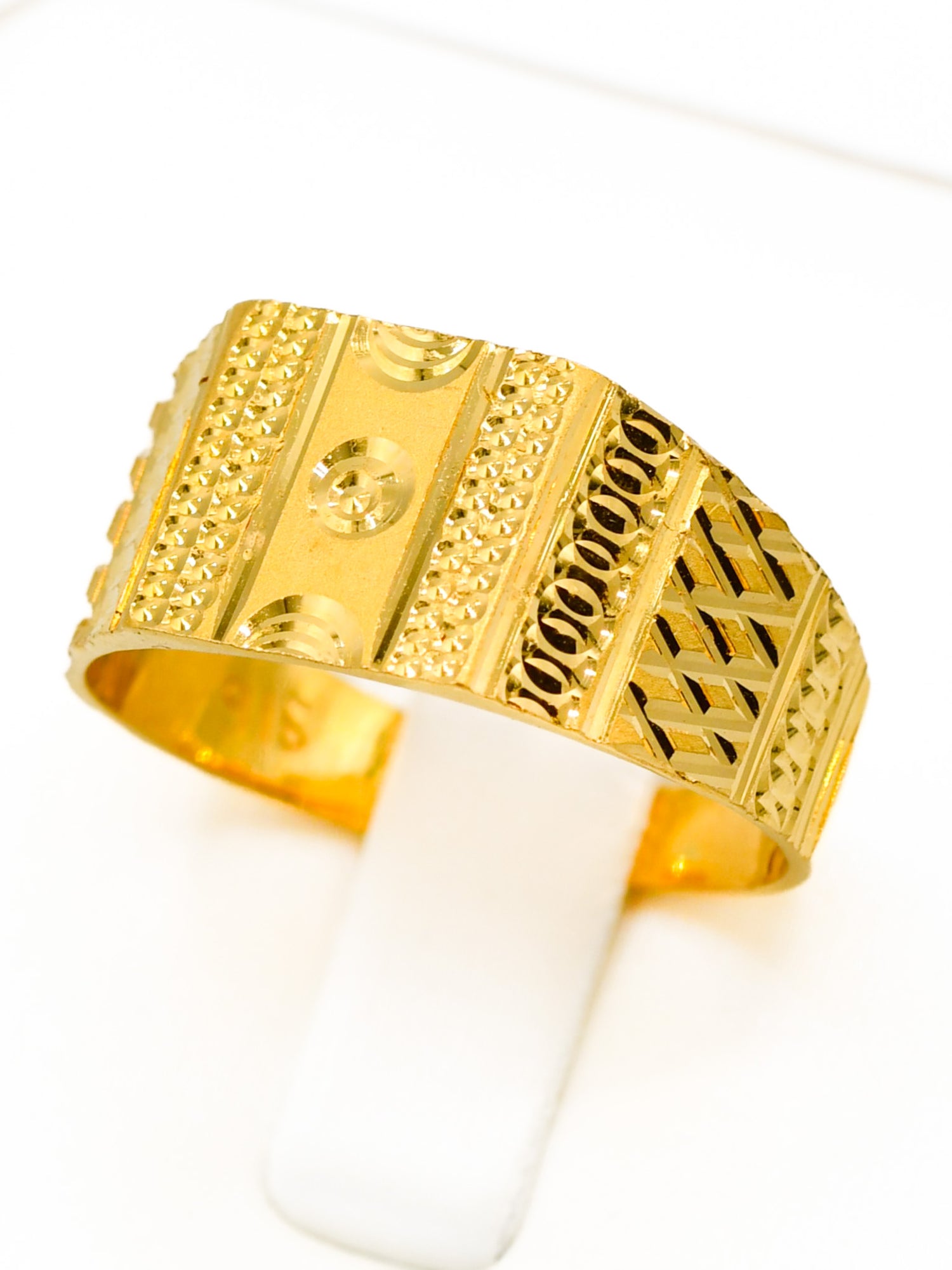 22ct Gold Mens Ring - Roop Darshan