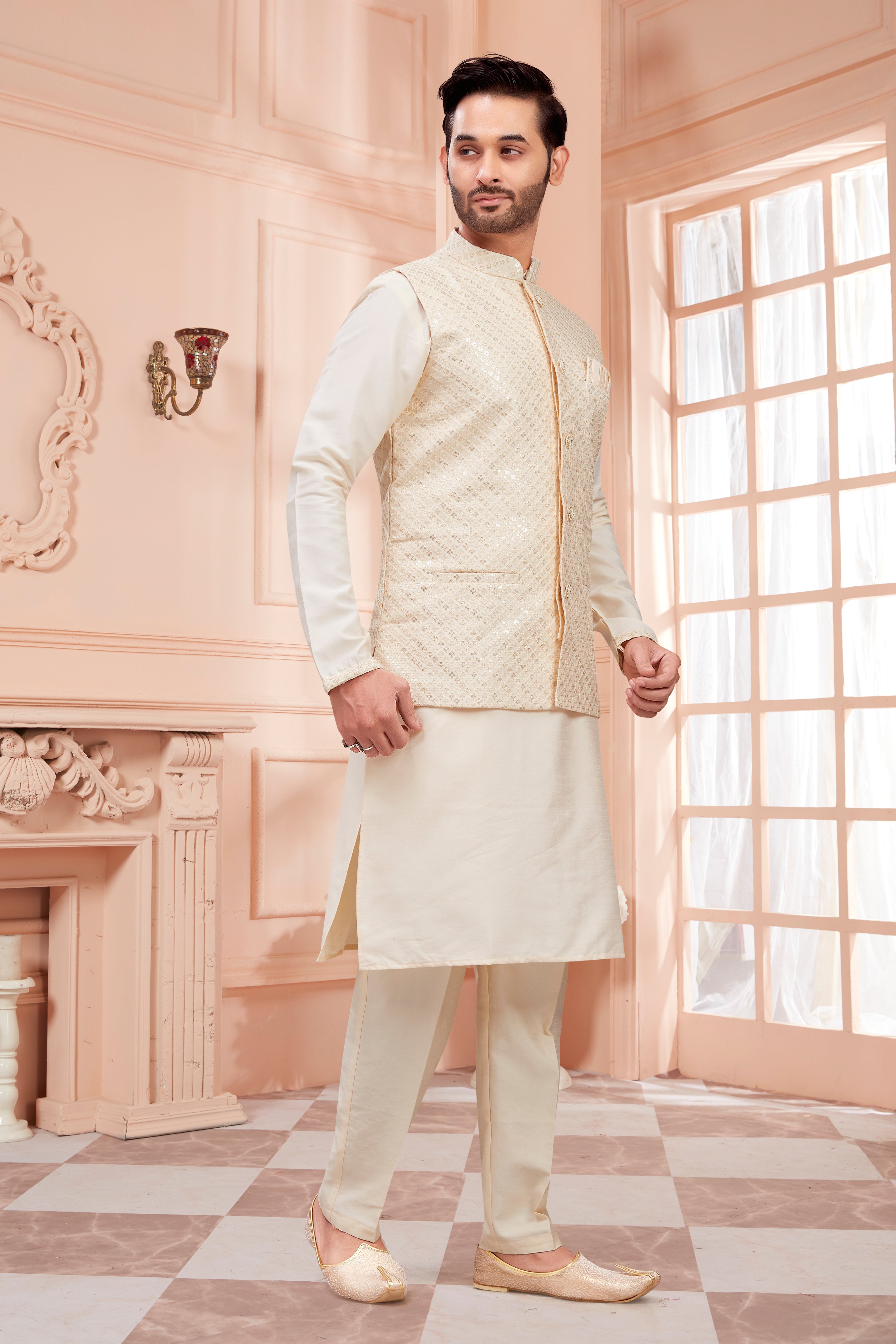 Mens Kurta Set With Tiki Embroidered Jacket