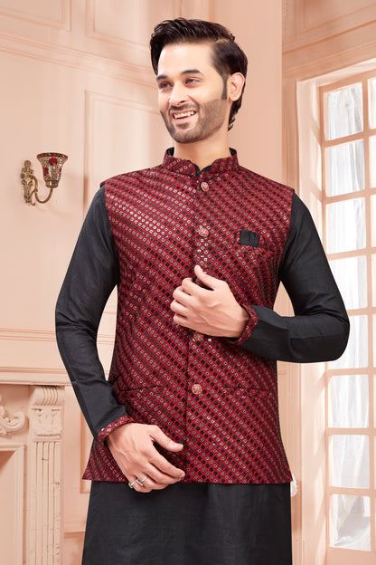 Mens Kurta Set With Tiki Embroidered Jacket